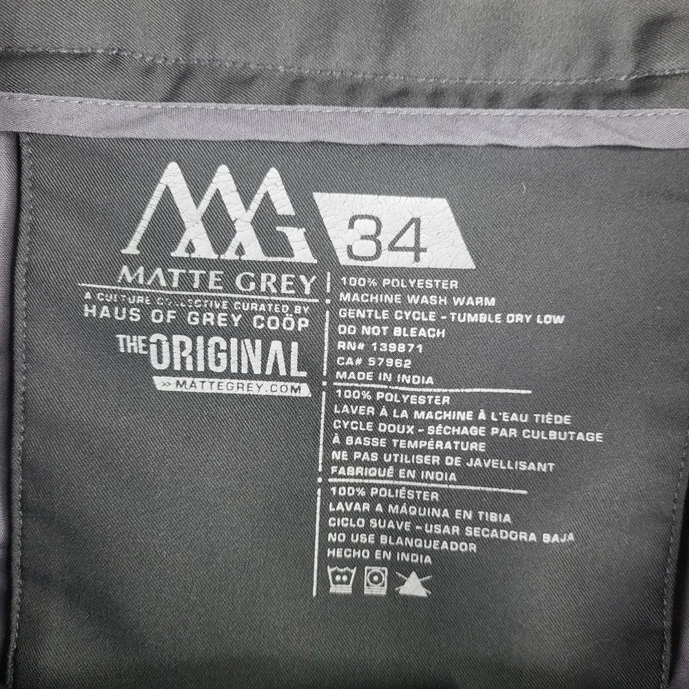 Matte‎ Grey Shorts Mens 34 Gray Golf Athletic Polyester Lightweight Performance